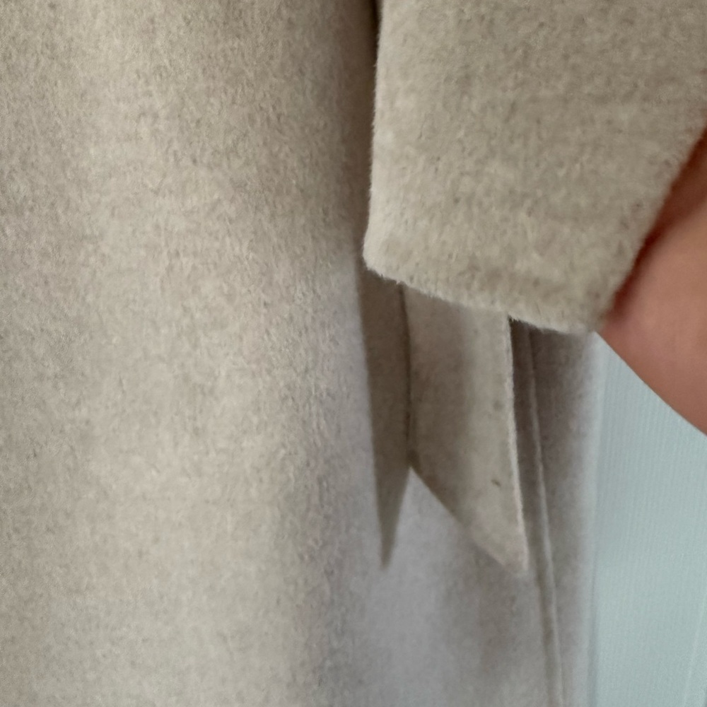 The Curated Cashmere Wool Coat - SOLD OUT - Picture 8 of 10